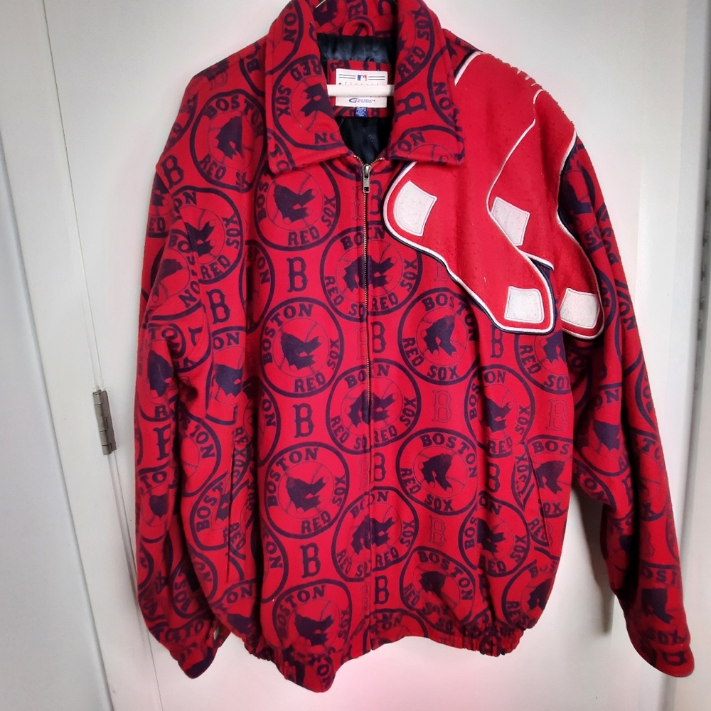 G III Sports by Carl Banks Red Sox size XL